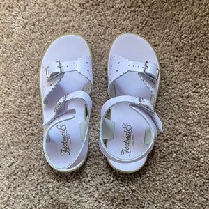 Footmates Ariel Sandals Size 12